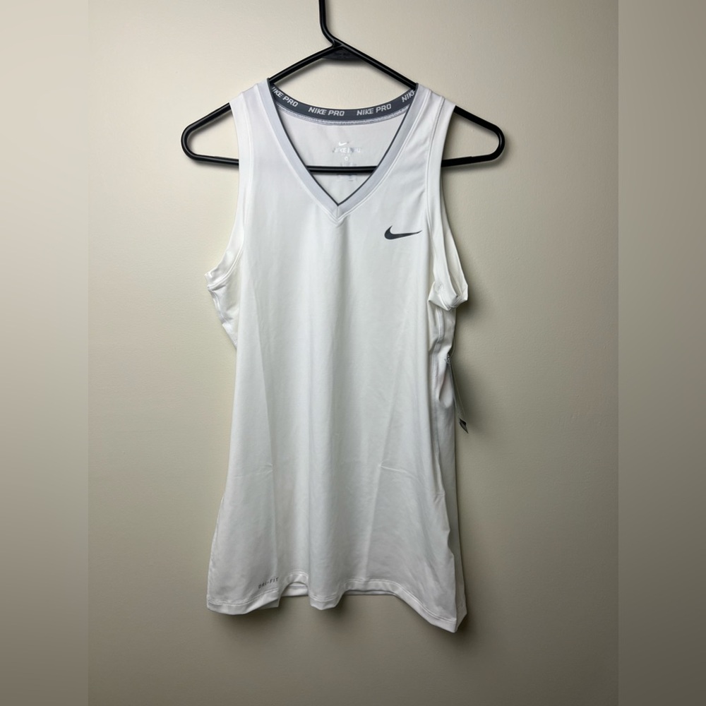 Women’s Nike Pro Dri-fit Stay Cool Fitted White Training Tank LARGE Style-458670